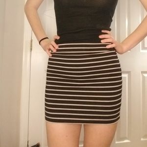 American Eagle mini skirt